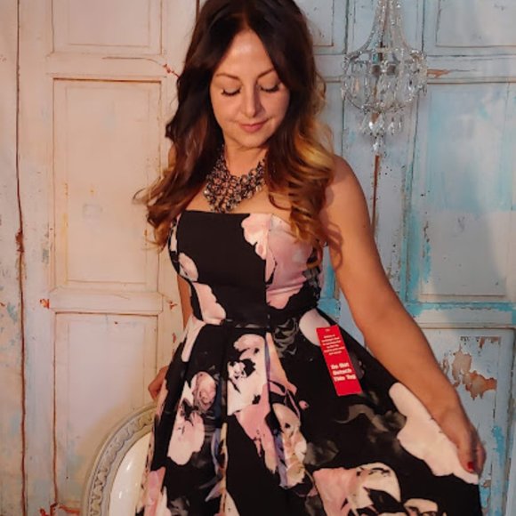 somethings OLD, somethings NEW, somethings UNIQUE just for YOU! - Picture 9 of 11